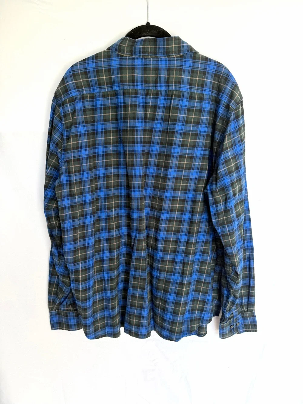 Banana Republic Blue & Black Plaid Long-Sleeve Button-Down Shirt